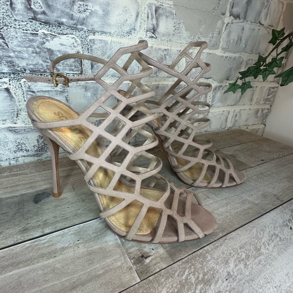 Schutz Juliana Caged Heel Nude - Picture 5 of 9